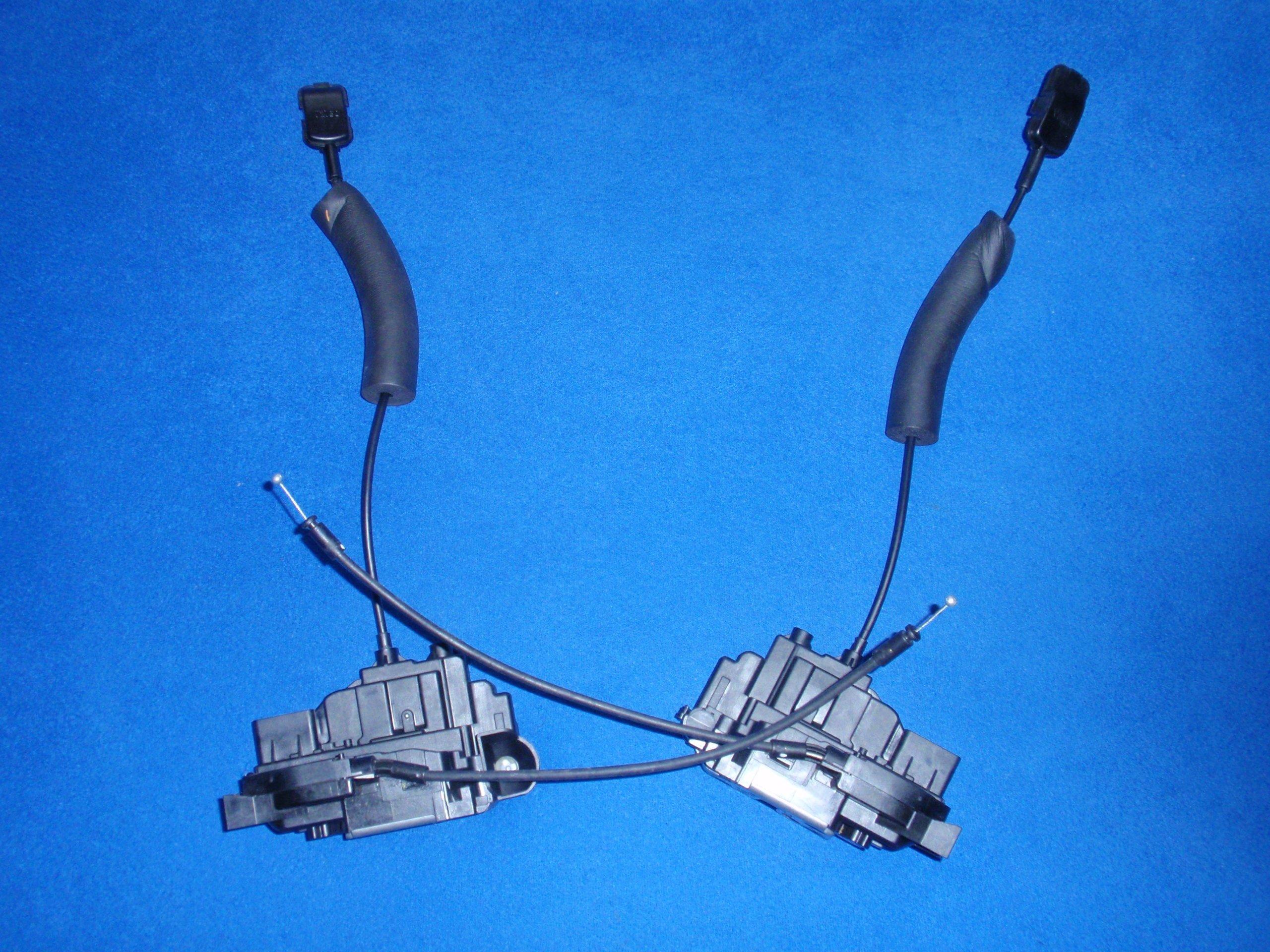 Renault LAGUNA III 3 COUPE замок двери левый передний