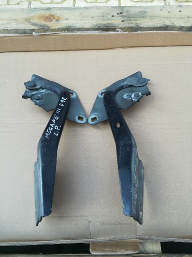 Renault Megane III петлі капота