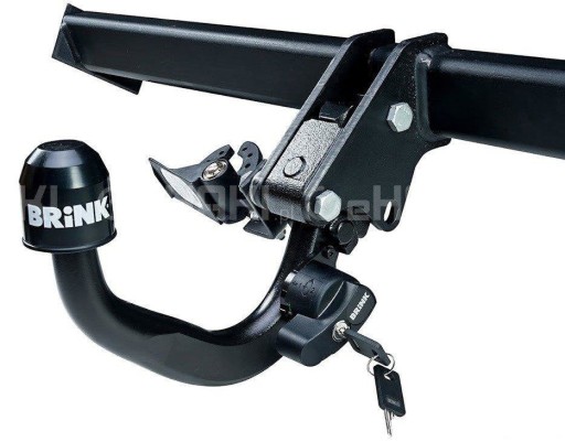 Renault Megane IV Hatchback — Съемный фаркоп Brink