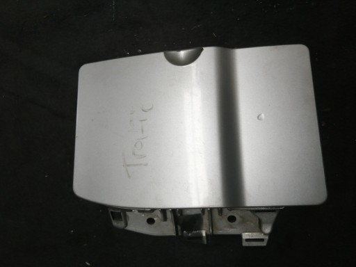 8200023826 - Renault Trafic II кришка паливного бака