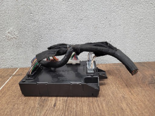 Renault Trafic III 3 284B18533R модуль bcm