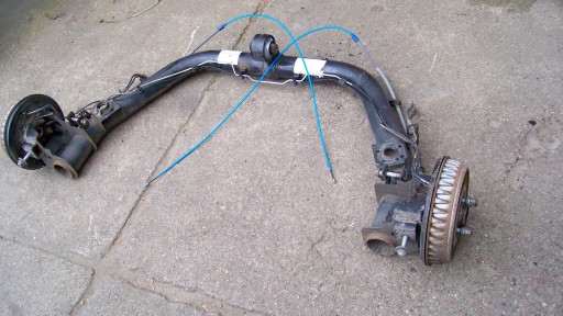 A4533500501 555012220R - Renault twingo iii 3 15r bear bear