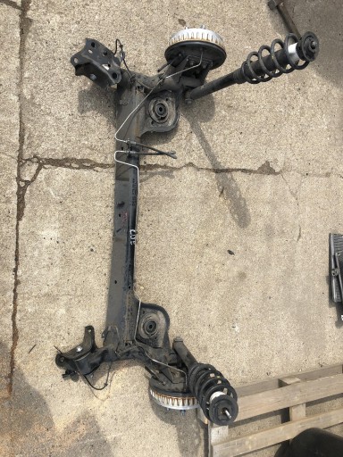 Renault zoe belka призупинена ззаду