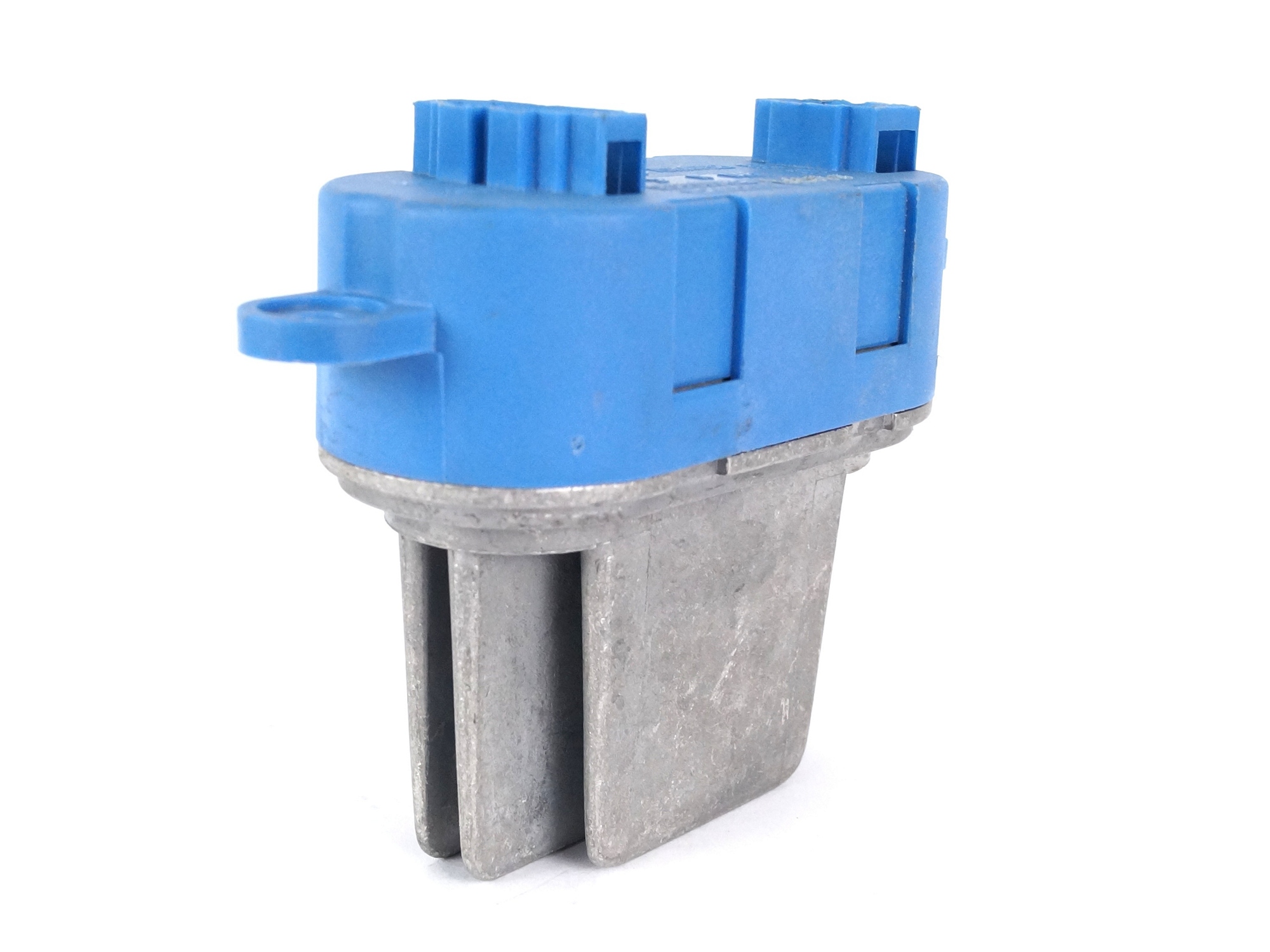 Сопротивление воздуходувки VW Touareg 7L0907521