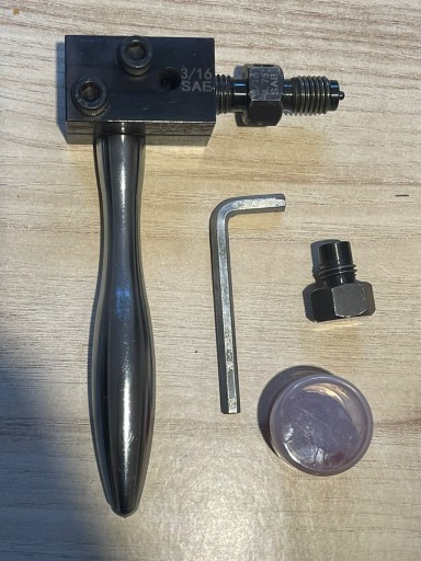 Розгортка гальмівної трубки SAE 3/16