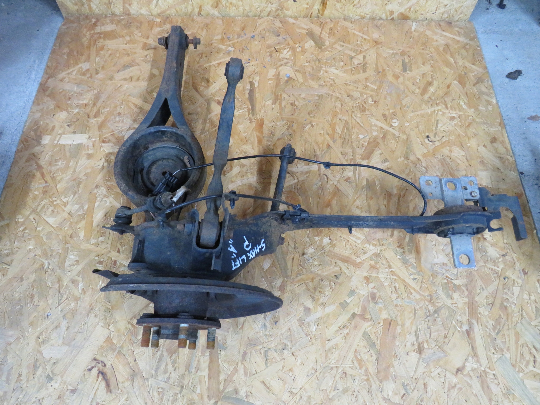 S-MAX LIFT ПОВОРОТНЫЙ РЫЧАГ ЗАДНИЙ ПРАВЫЙ