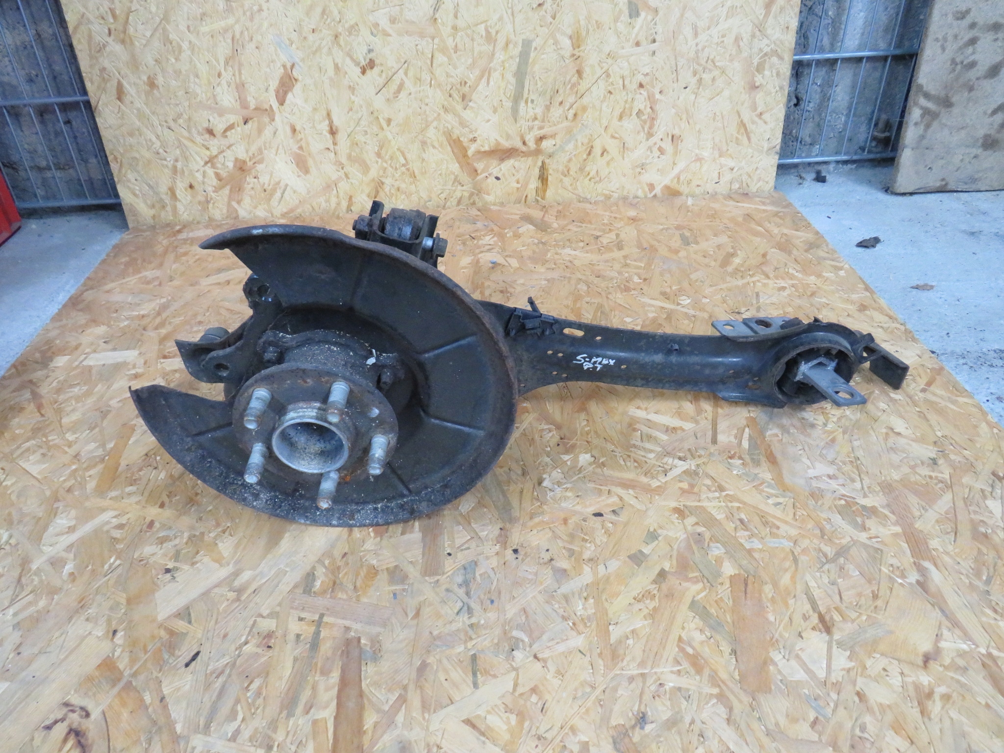 S-MAX КУЛАЧОК МАТОЧИНА ВАЖІЛЬ ЗАДНІЙ ПРАВИЙ ПРАВИЙ