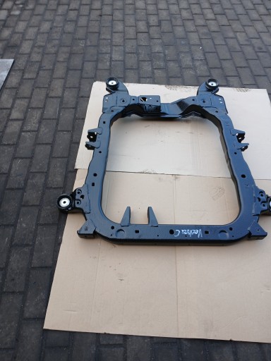 Санки балка траверса оригінальна передня після ремонту opel vectra c