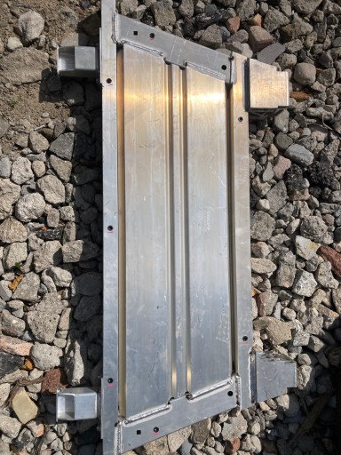 32346883 - Солодна промінь traverse cart оригінальний volvo c40 xc40 2020 2021 2022 2023 2024