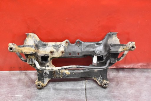 Санкт-балок для тролейбусів передній nissan x-trail 1 і t30 2,5 16v 165 км 4х4