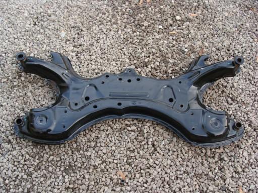 Салазки балка подвески TOYOTA COROLLA E12