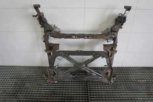 Передняя подставка для салазок audi a8 d4 4h 4h0399252