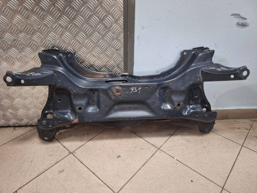 VAV6358 - Сани колиски toyota yaris iii 11-20