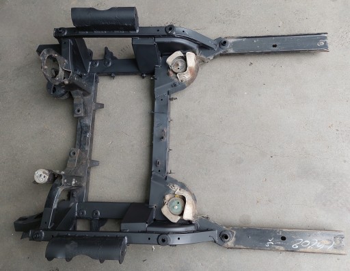 Передня променя саней maserati quattroporte v 4.2 v8 maserati двигун