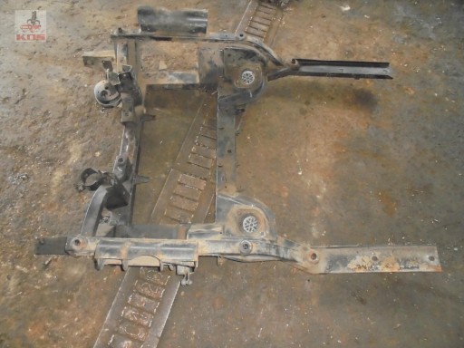 Sled traverse front maserati quattroporte v 4.2 m139 2006