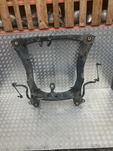 DG9394 - Сани траверс двигун тролейбус знаки відмінності b 17- 2.0 cdt