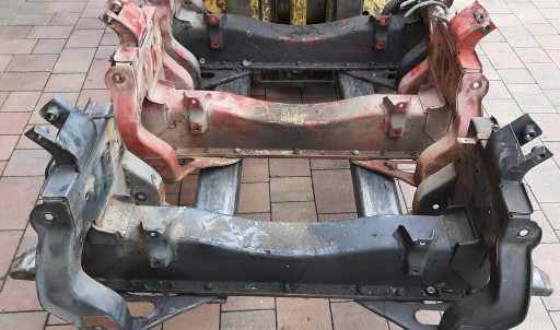 Сани коляска люлька балка оригинал iveco daily весна 2000-2014 г.в.