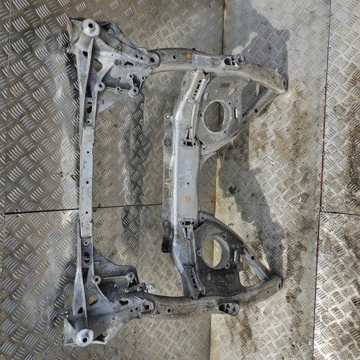 Люлька для салазок передняя часть bmw 6 g11 g12 g30 g31 g32 17-