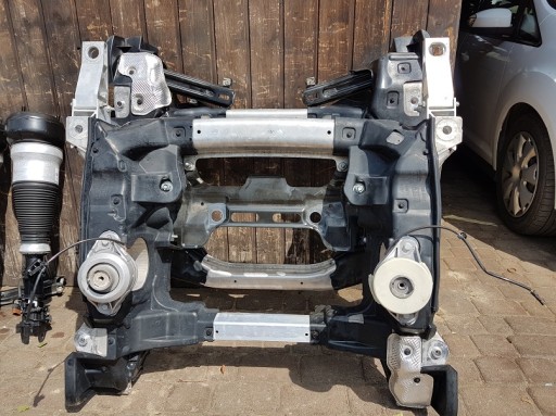 222628047 - Sled mercedes w222 2wd s-класса задняя часть.