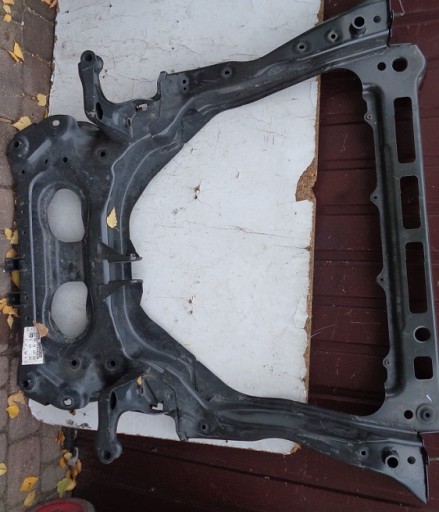 Сансові візки для переднього двигуна nissan qashqai j12