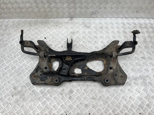 VW16138 - Санки коляска траверс передня audi a3 8v 12-