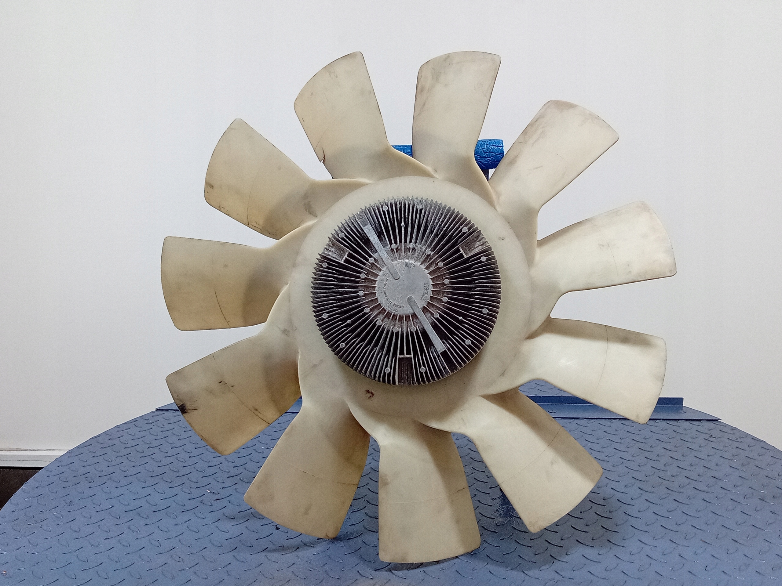 2132262 - SCANIA R ВИСКОЗА ВЕНТИЛЯТОР 2035612