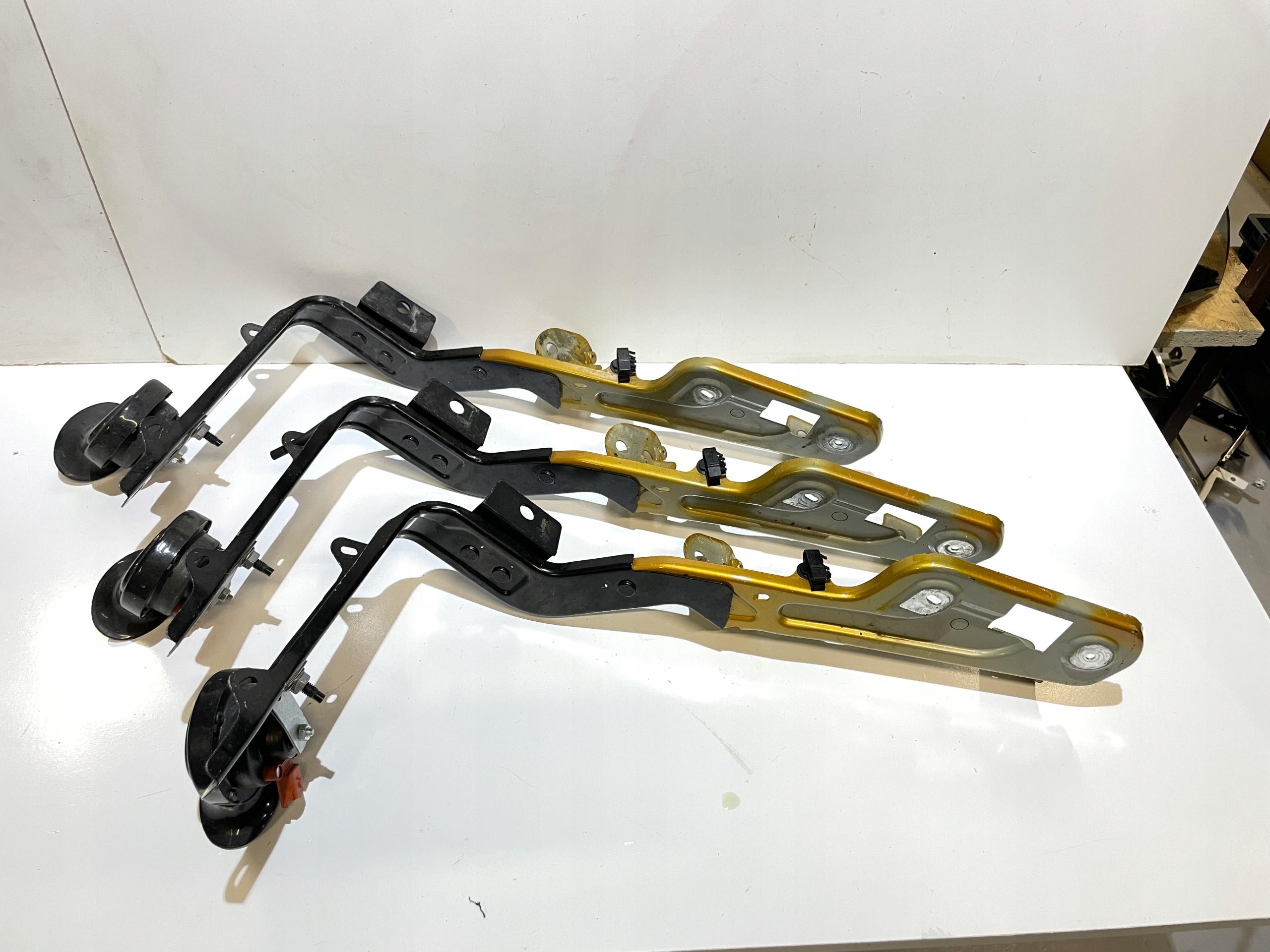 SCENIC IV ЛЕВОЕ КРЕПЛЕНИЕ КРЫЛА 620433474R