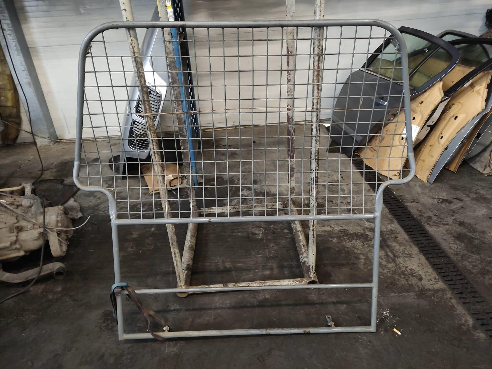 ПЕРЕГОРОДКА РЕШЕТКА RENAULT KANGOO И 2003