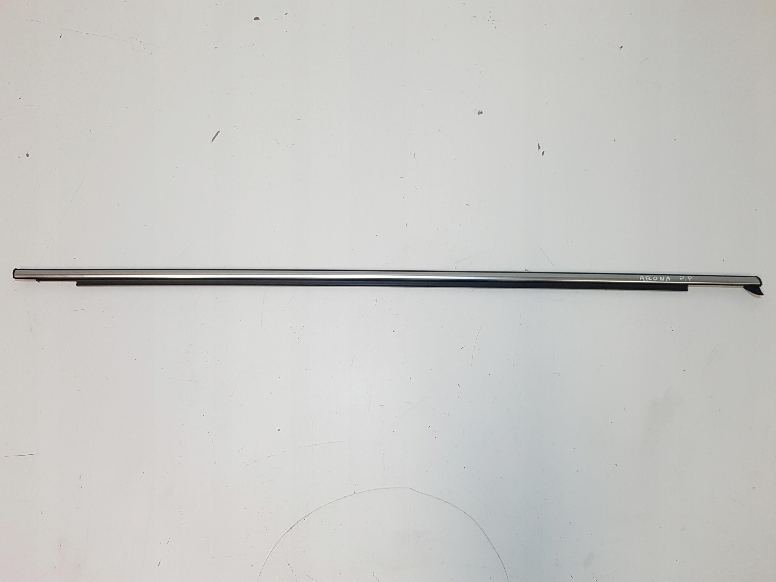 6f0837476 - SEAT ARONA 6f9 передній правий 21R.