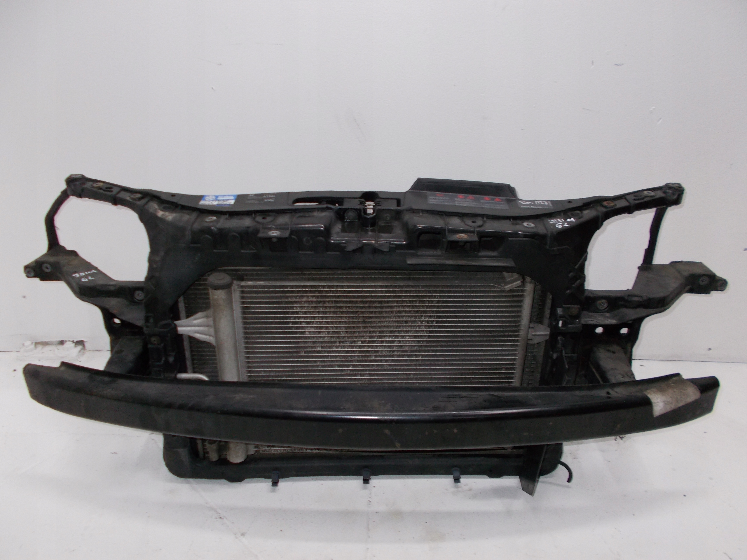 SEAT IBIZA III 6L РАДИАТОР ПЕРЕДНИЙ РЕМЕНЬ 02-08