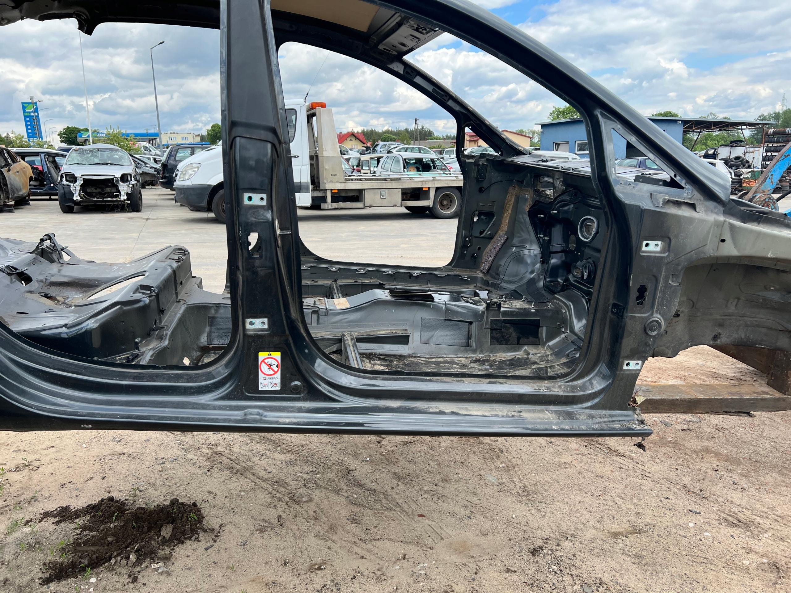 SEAT IBIZA IV 6J 08 - 5D ПОРІГ ПРАВА СТІЙКА