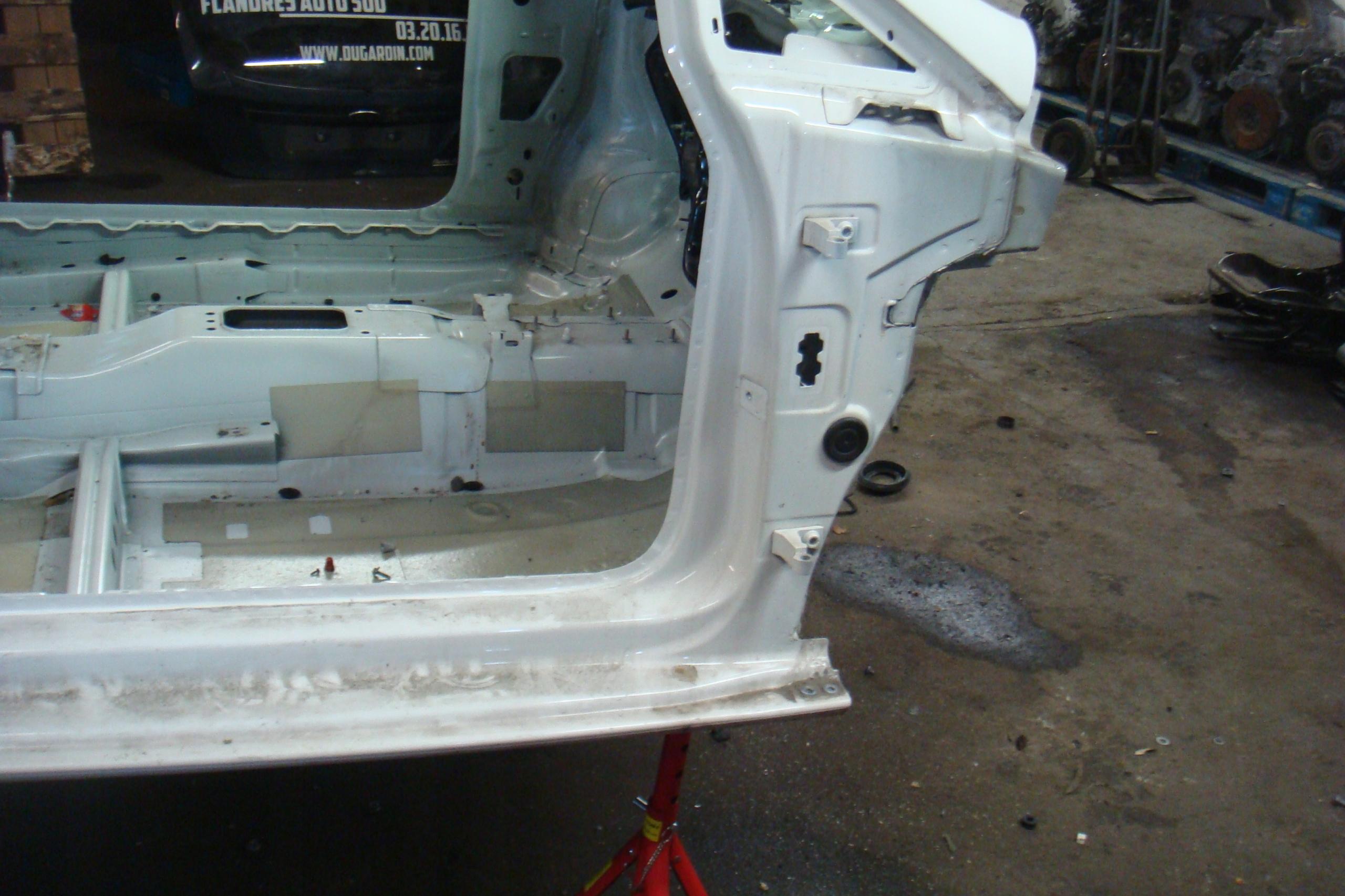 SEAT IBIZA IV 6J ЧЕТВЕРТЬ ПОРОГА ПРАВАЯ СТОЙКА 3 ДВЕРИ