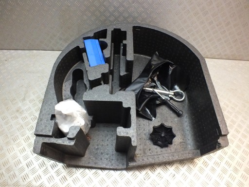 SEAT IBIZA IV 6J ВСТАВКА БАГАЖНИКА ГАК НАСОСА ПІНОПОЛІСТРОЛ