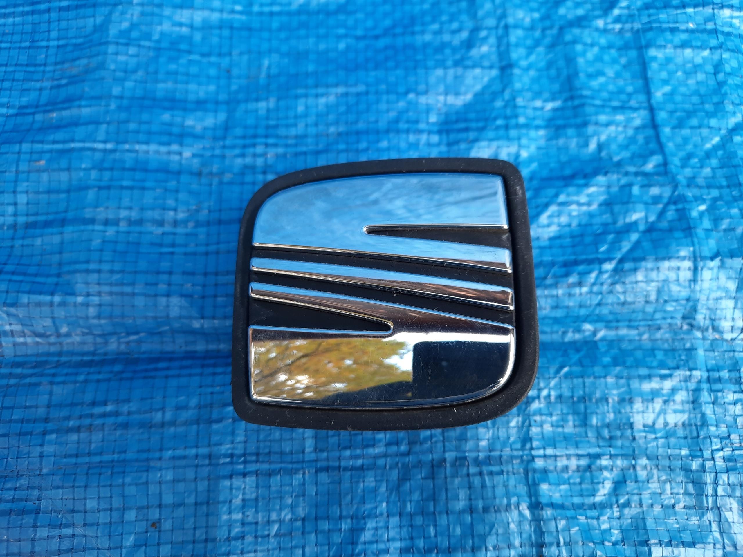 SEAT IBIZA IV РУЧКА ДВЕРИ БАГАЖНИКА 6J4827565A