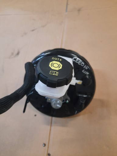 СЕРВОПРИВІД ГОЛОВНИЙ ГАЛЬМІВНИЙ ЦИЛІНДР KIA CEED III LIFT