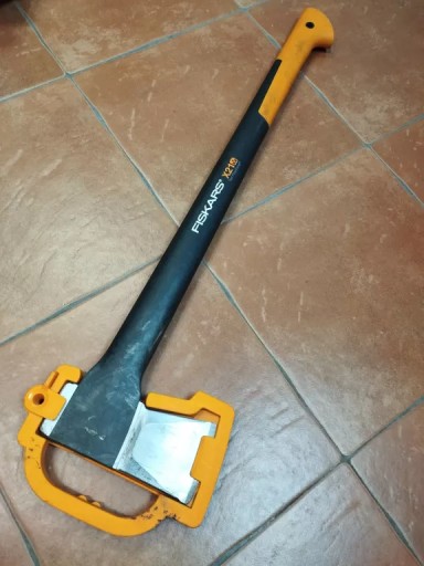 BRTE1Z1019333PUL2 - Сокира FISKARS X21