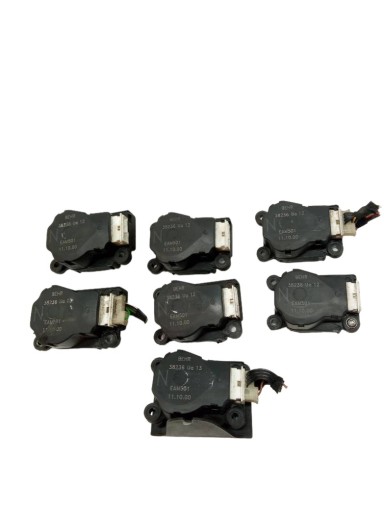 38236UA12 38236UA13 - Комплект нагрівача двигуна 7 шт. Mercedes-S-клас IV (1998-2005) W220