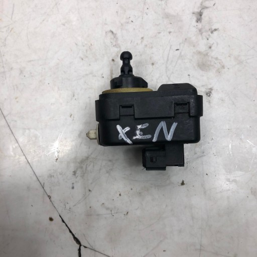 МОТОР ВЫРАВНИВАНИЯ КСЕНОНОВЫХ ЛАМП XC90 I S60 I S80 I V70 II XC70 II