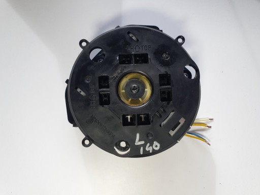 I-40 - Мотор регулювання дзеркала лівий HYUNDAI i40 OE