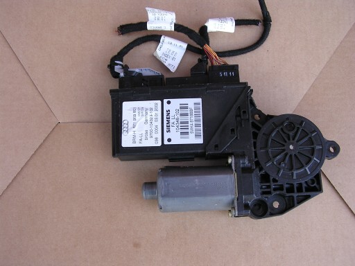 8Z1 - МОТОР СТЕКЛА AUDI A2 8Z1959801 ЛЕВ ПЕРЕДНИЙ