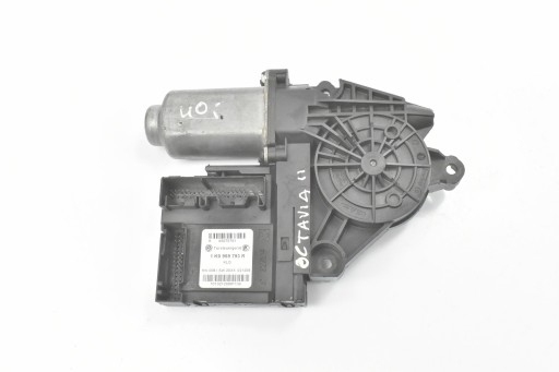 1K0959793R - СКЛОПІДЙОМНИК ЛІВИЙ ПЕРЕДНІЙ 1T0959701N TOURAN CADDY III OCTAVIA II