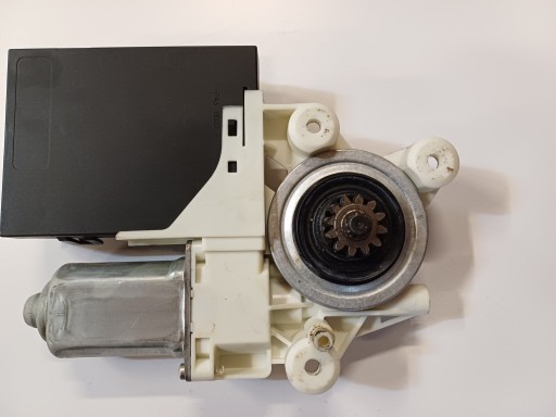 30737677 1.6 - Стеклоподъемник левый передний Volvo S40 II V50