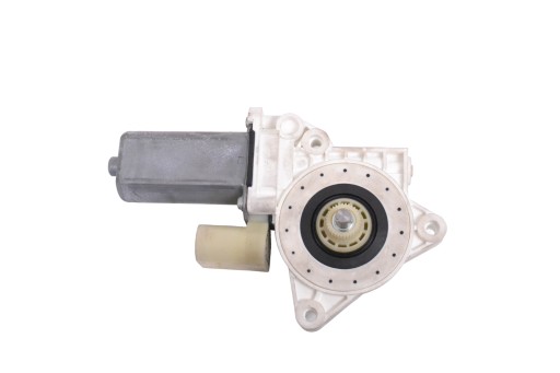 Стеклоподъемник правый задний 7304523 BMW F12