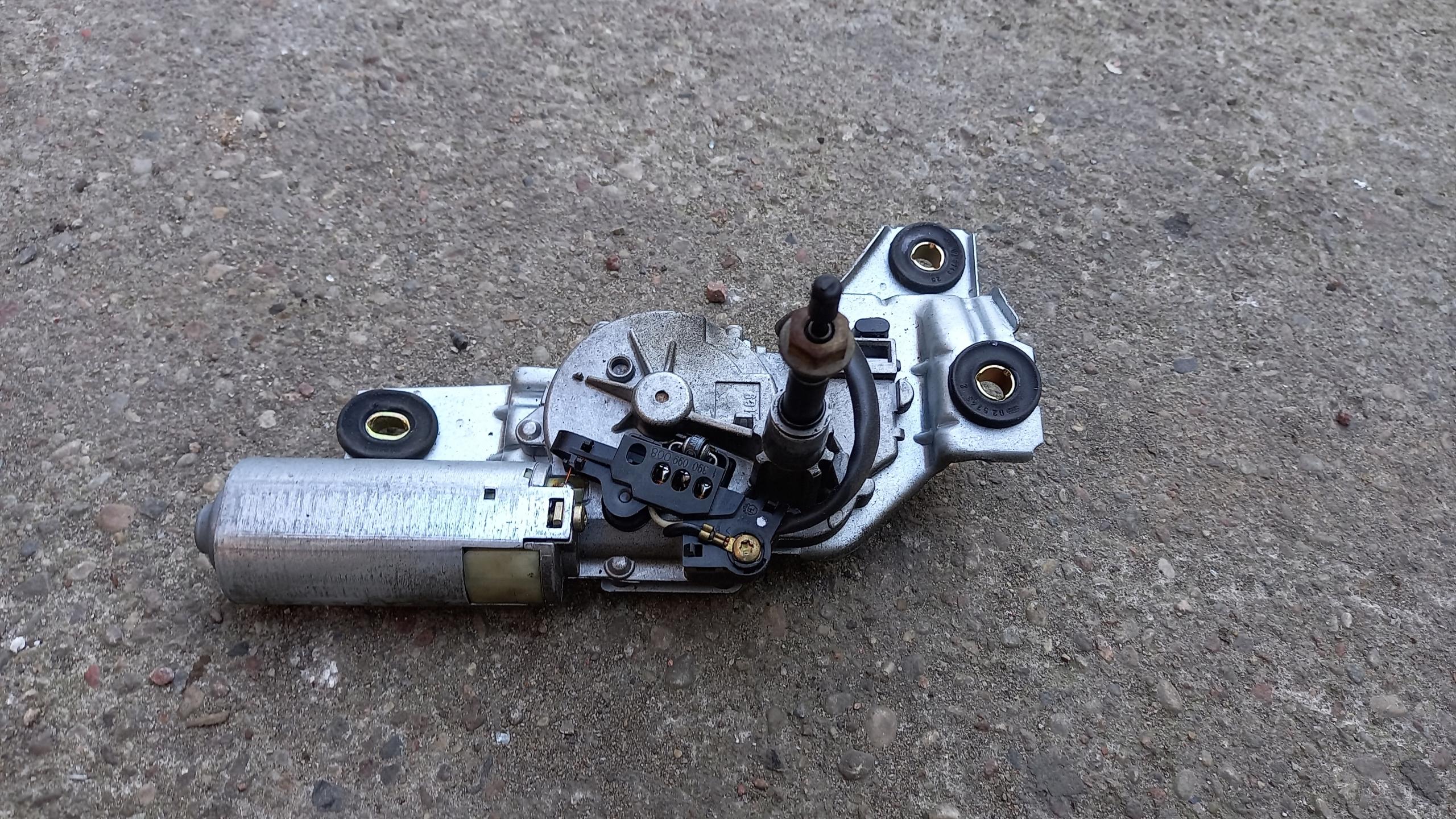 Мотор заднего стеклоочистителя 9154525 VOLVO V70 II