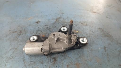 Двигатель заднего стеклоочистителя VOLVO V50 04-12R