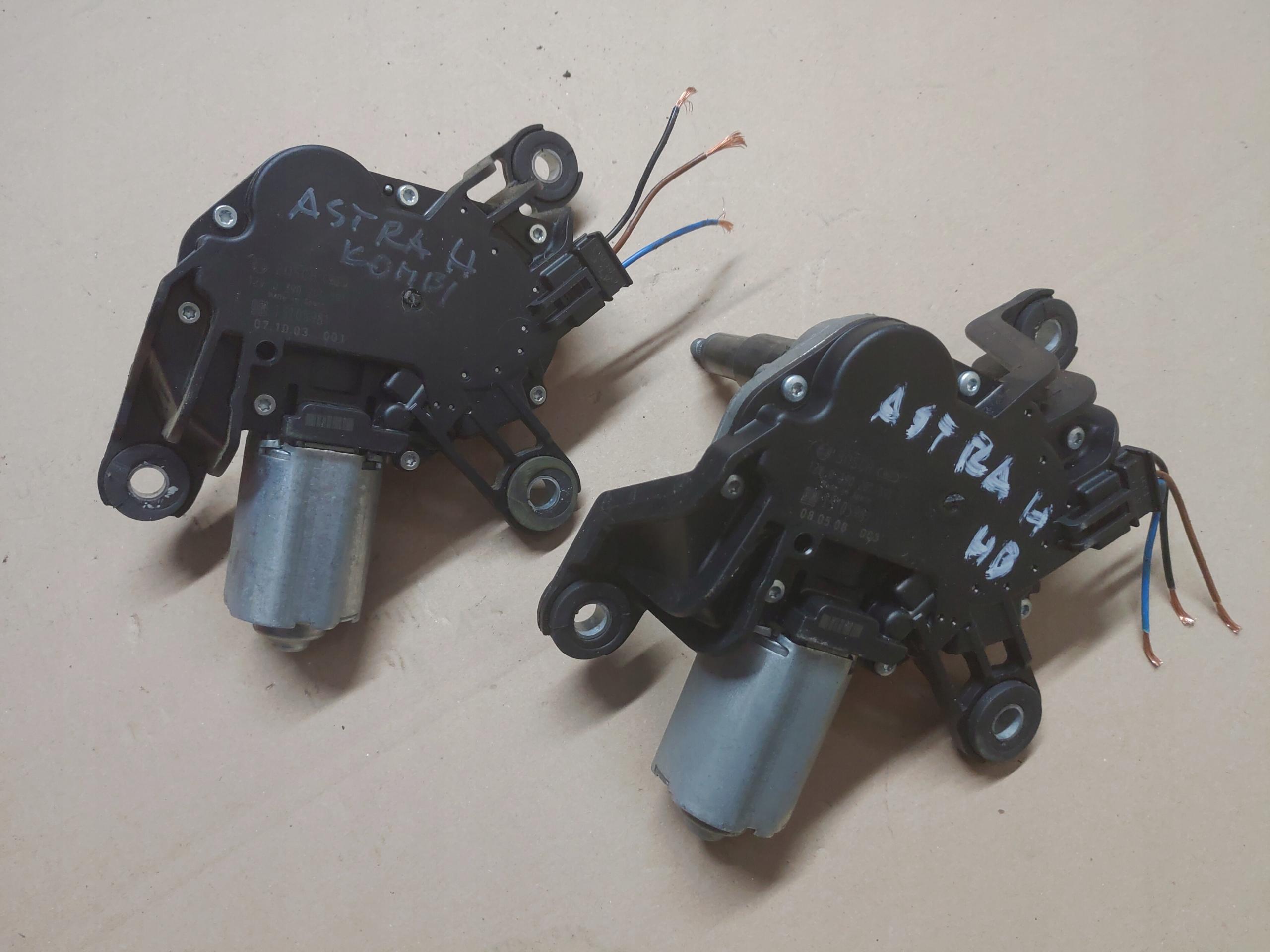 13105981 - ДВИГУН СКЛООЧИСНИКА OPEL ASTRA H III HB KO