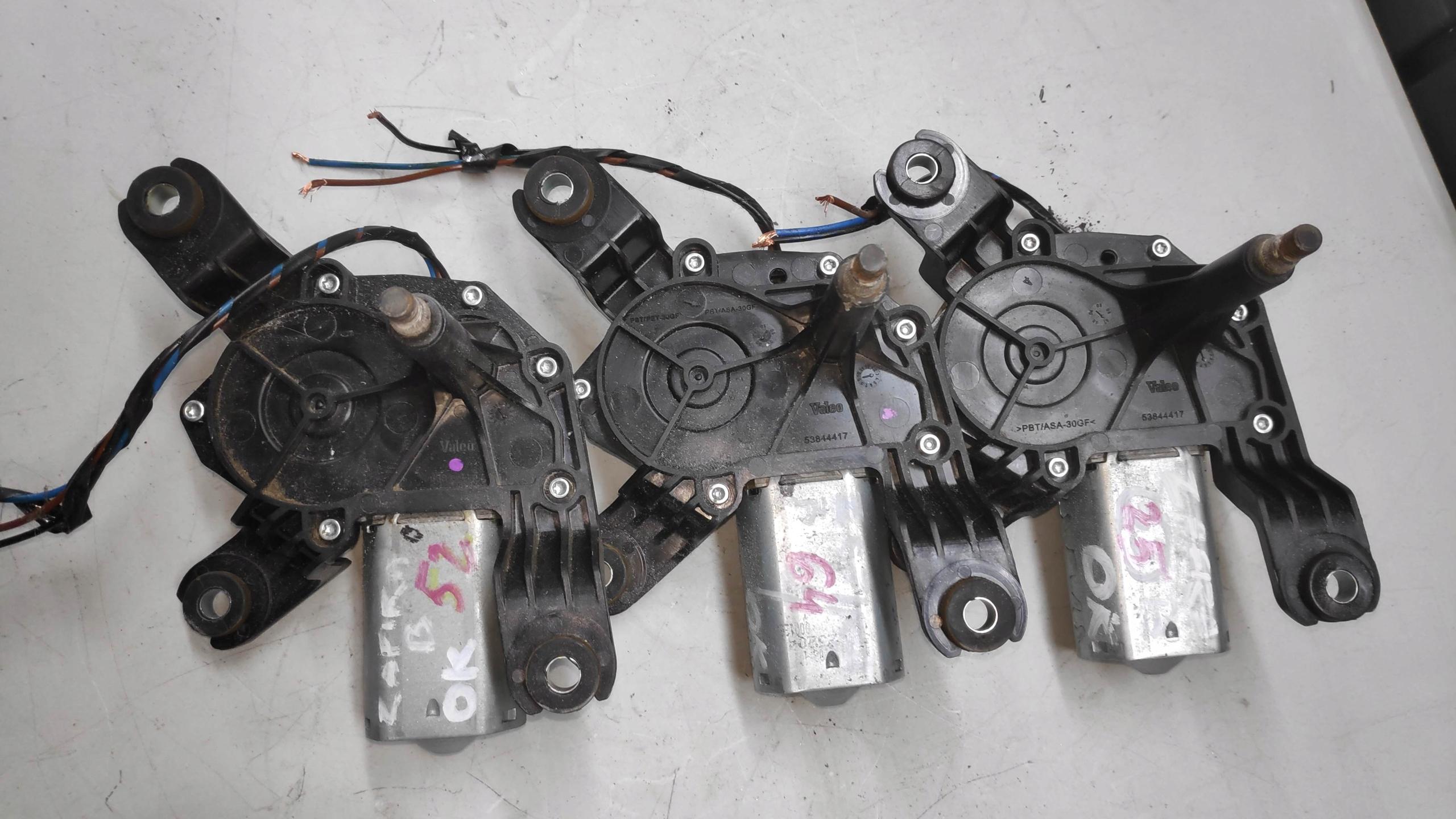 13145548 - ЭЛЕКТРОДВИГАТЕЛЬ СТЕКЛООЧИСТИТЕЛЯ ЗАДНЕЙ КРЫШКИ OPEL ZAFIRA B II 2