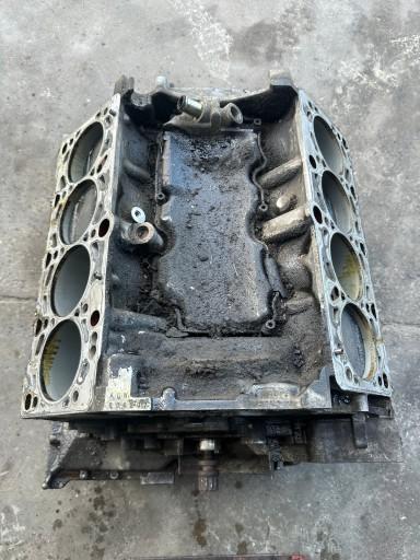 БЛОК ДВИГУНА КОМПЛЕКТ НИЖНИЙ AUDI A8 D2 4.2 310KM AUW LUBELSKIE