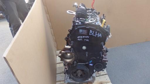 8W0825208B - Audi A4 B9 крышка пола шасси 8w0825208b