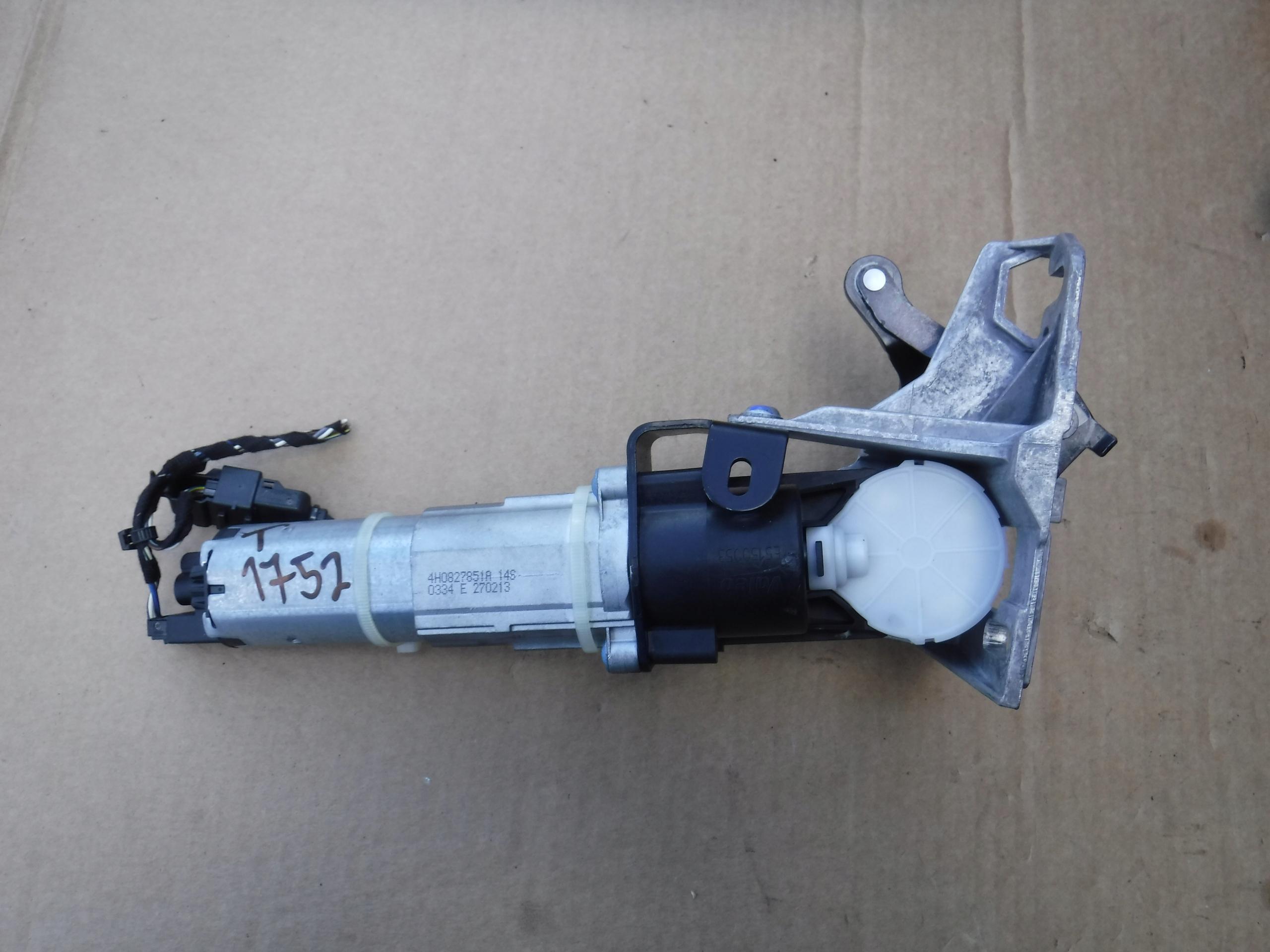 Двигатель крышки багажника AUDI A8 D4 4H0827851A